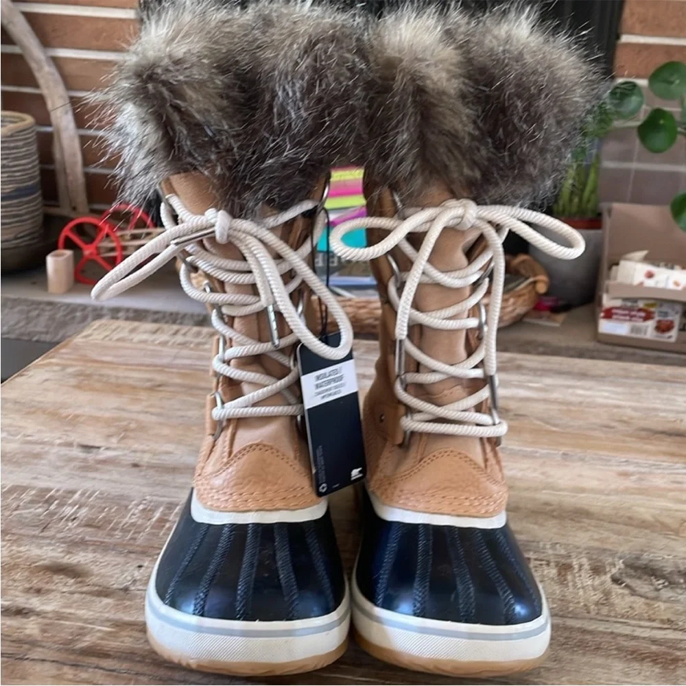 Sorel Joan of Arctic Waterproof Boots New